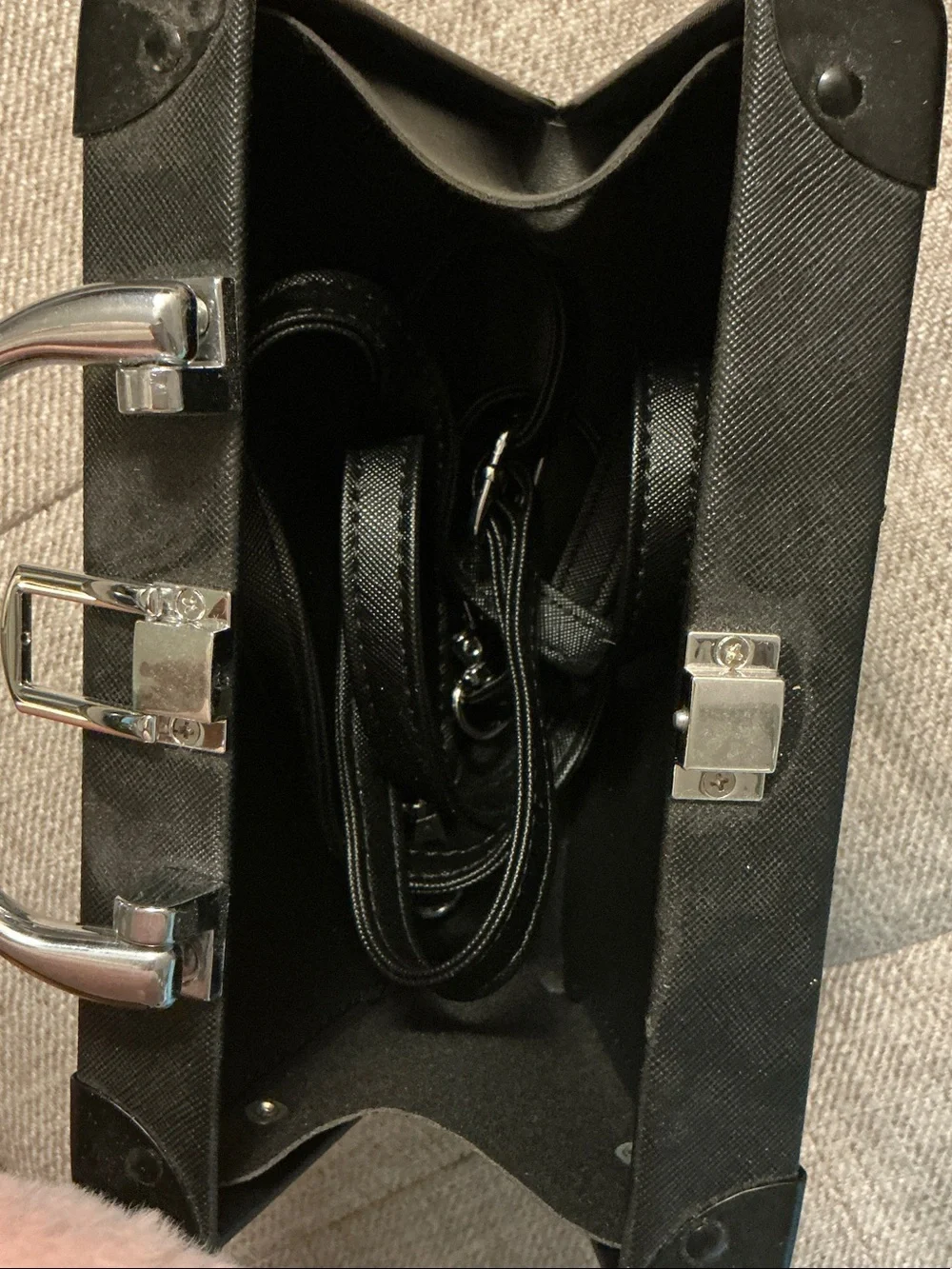 Purse Retro Boombox Speaker